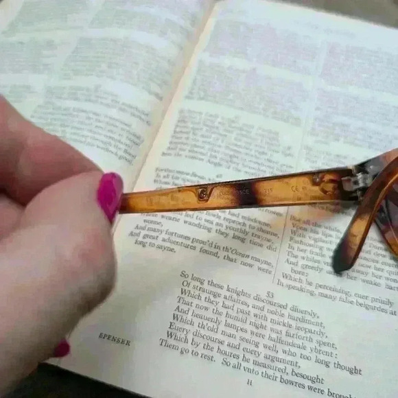 Vintage Oscar de la Renta  sunglasses - Picture 7 of 10